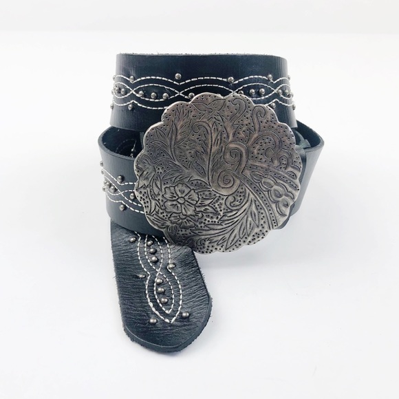 Columbia Accessories - Columbia Black Leather Belt Silver Medallion Buckle & Studs Small